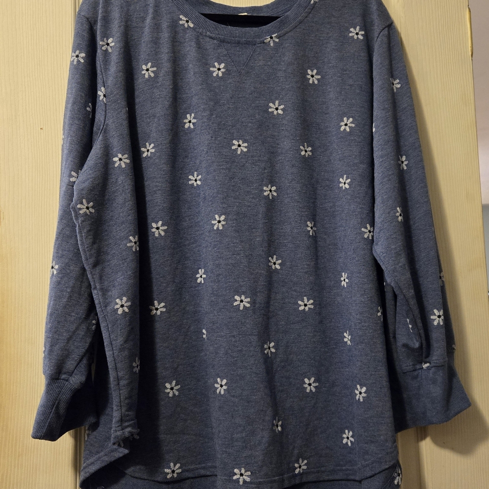 Jane & Delancey Floral Patterned Blue Sweatshirt